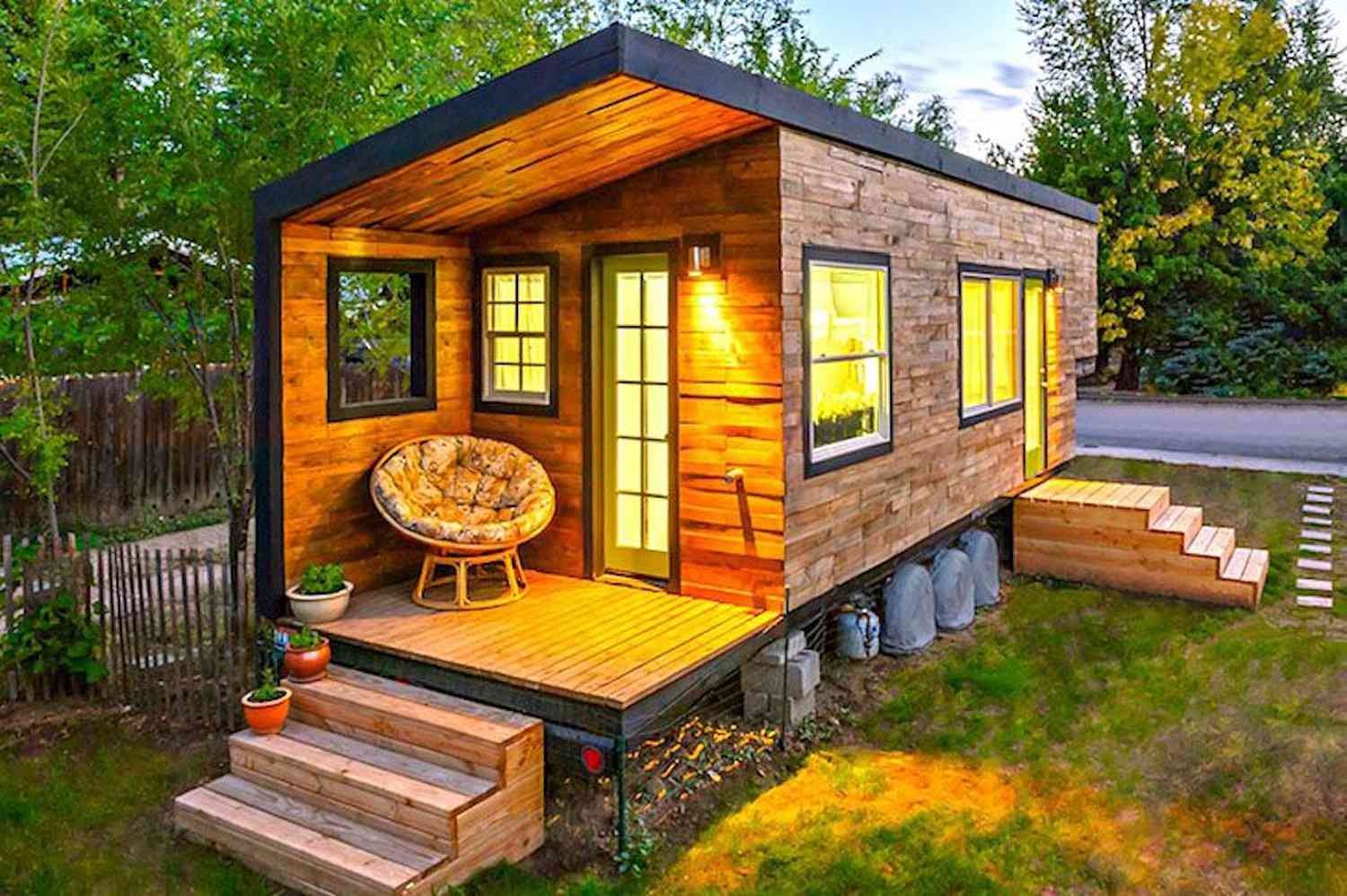 Tiny house
